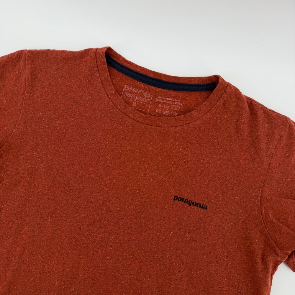 Patagonia‎ Tee Women's Small burnt orange Speckled Crew Neck T Shirt Medium